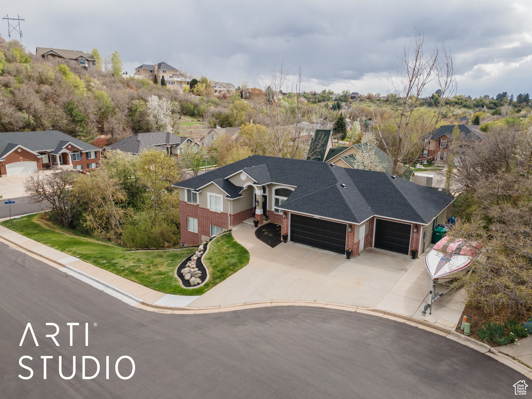 1907 N Bridge Ct, Layton, Utah image 3