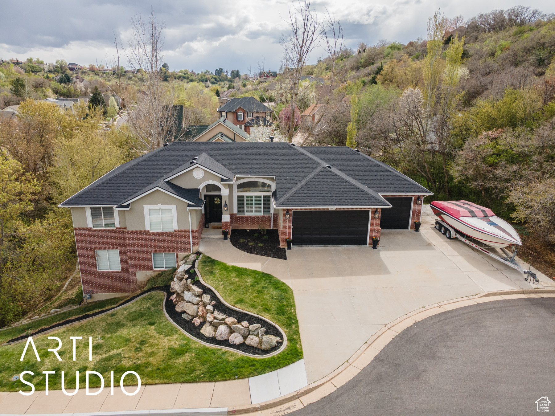 1907 N Bridge Ct, Layton, Utah image 2