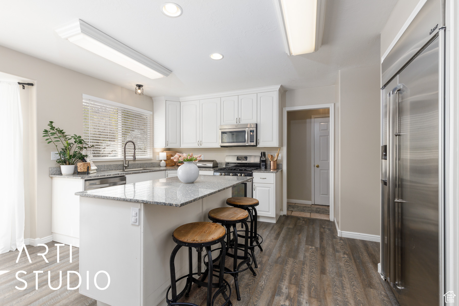 1907 N Bridge Ct, Layton, Utah image 13