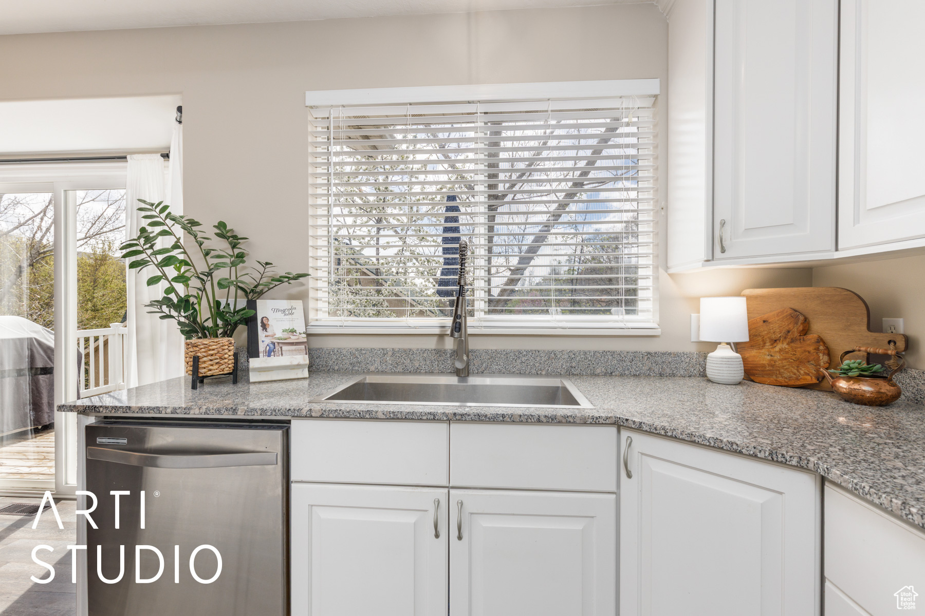 1907 N Bridge Ct, Layton, Utah image 16