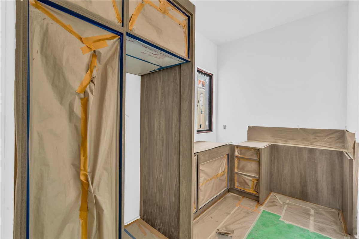 LEDGES OF SG JOHNSON ARCH - Residential