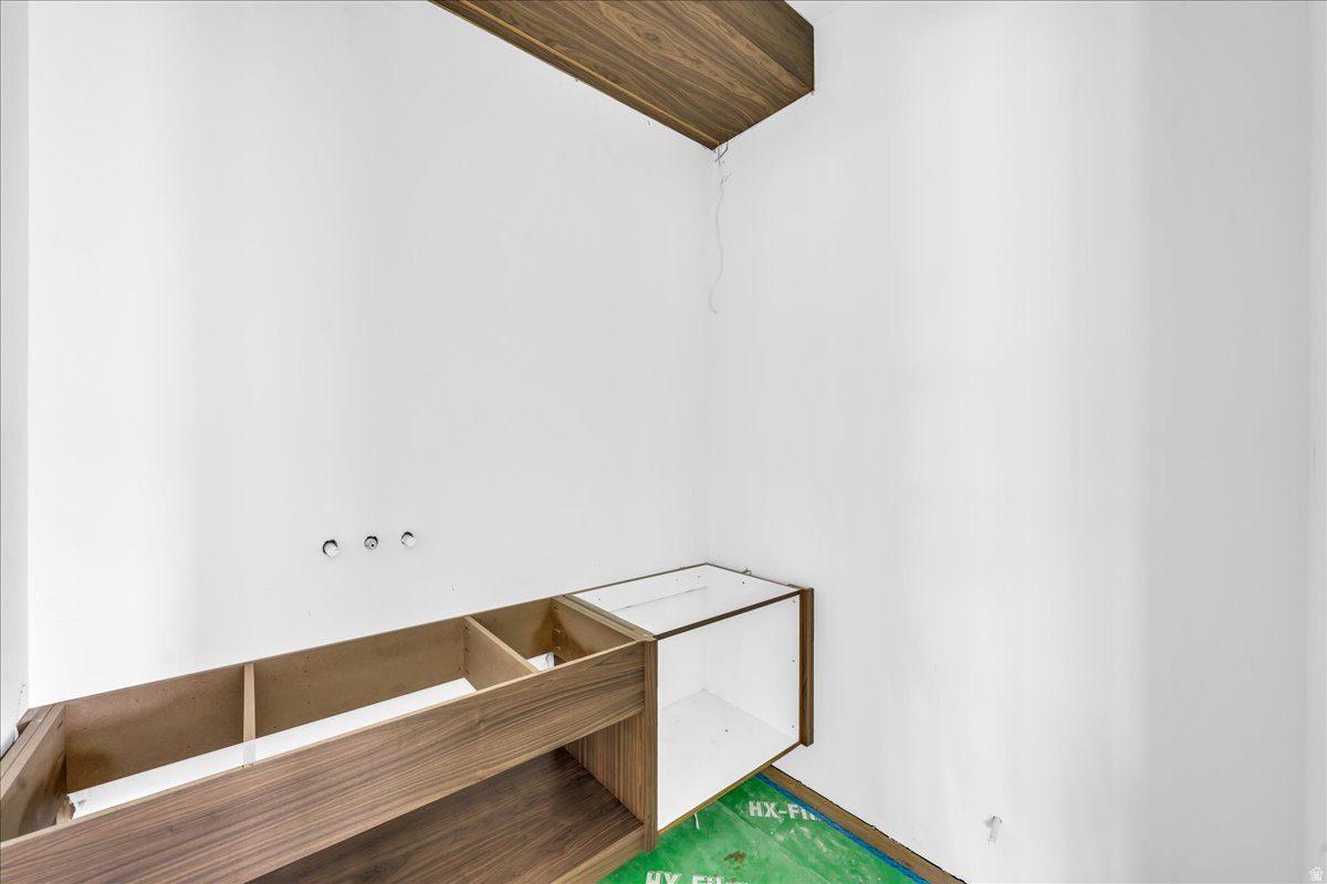 LEDGES OF SG JOHNSON ARCH - Residential