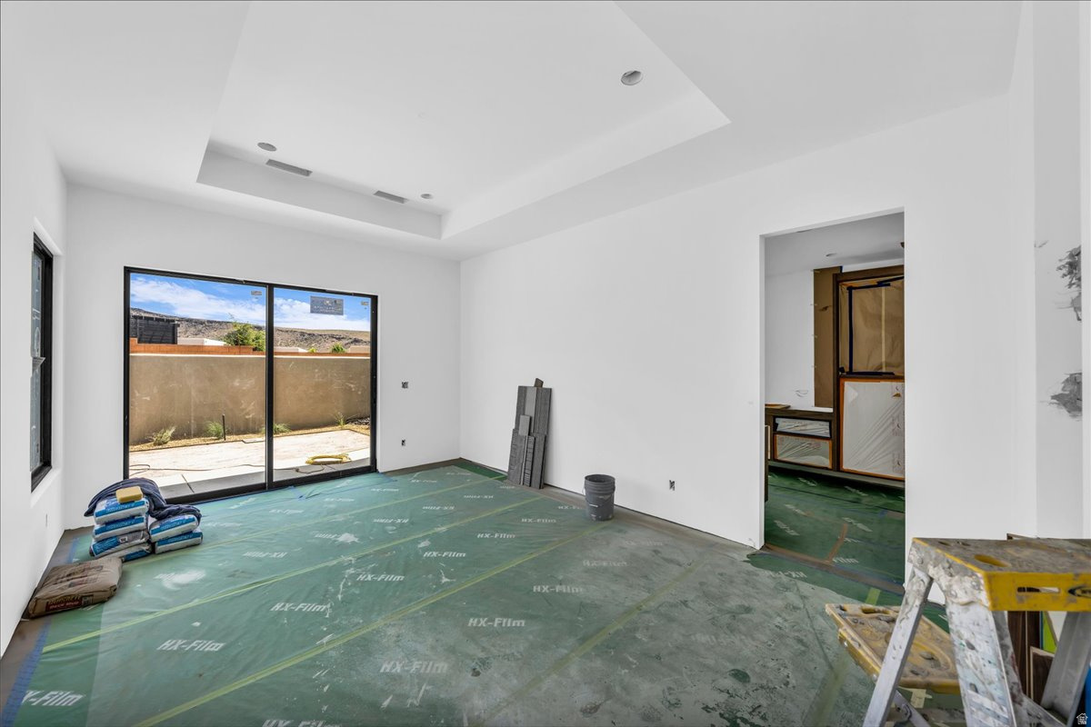 LEDGES OF SG JOHNSON ARCH - Residential