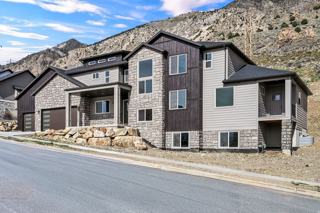 Photo of 1280 E KOTTER DR, Brigham City, UT 84302 (MLS # 2146334)