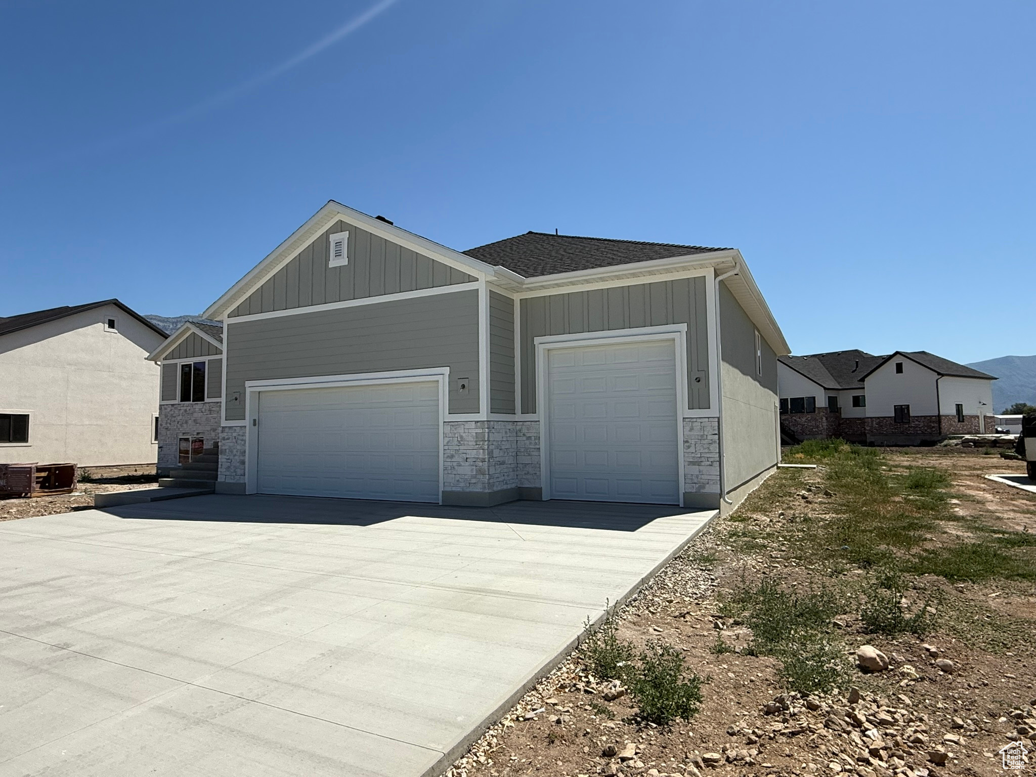 HAPPY DAYS - Residential