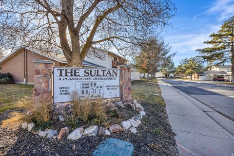 Photo of 5951 S SULTAN CIR W, Murray, UT 84107 (MLS # 2129453)