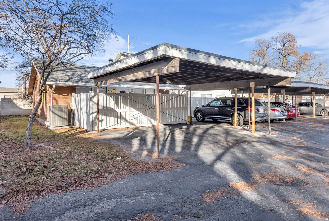 THE SULTAN - Residential