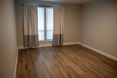 Tiny photo for 5951 S SULTAN CIR W, Murray, UT 84107 (MLS # 2129453)