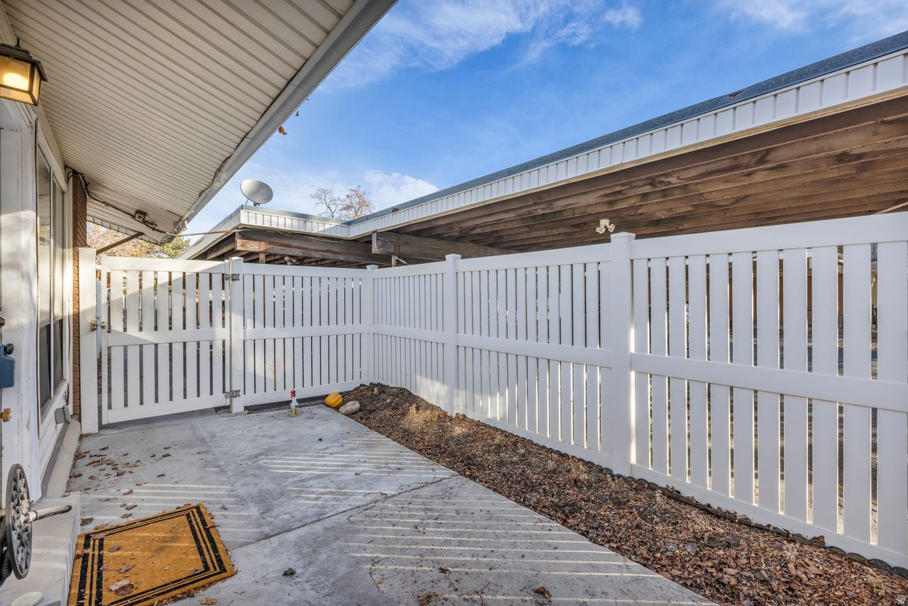 THE SULTAN - Residential