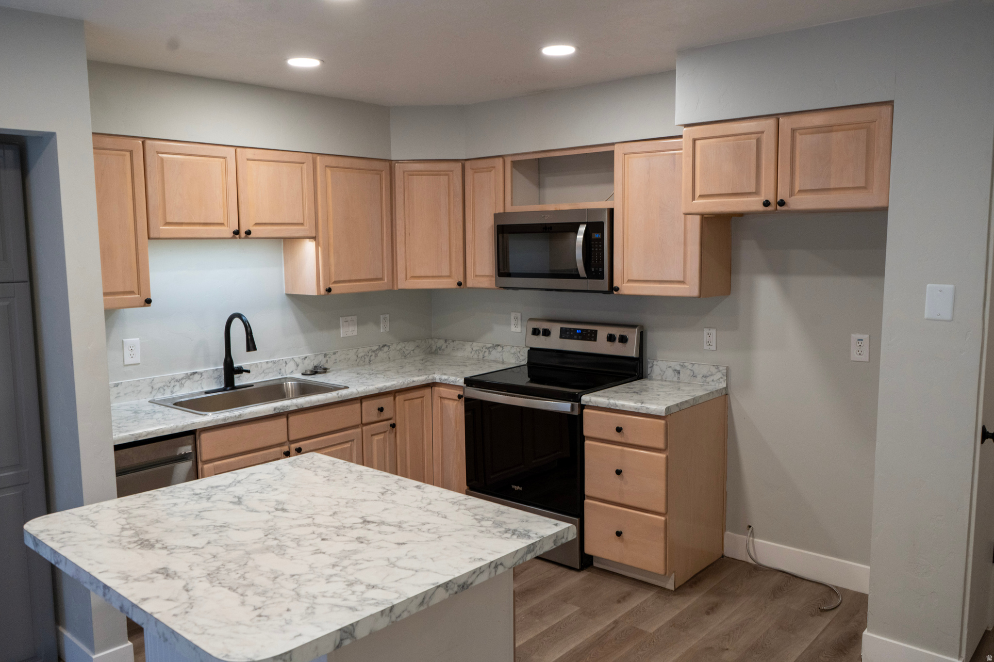 THE SULTAN - Residential