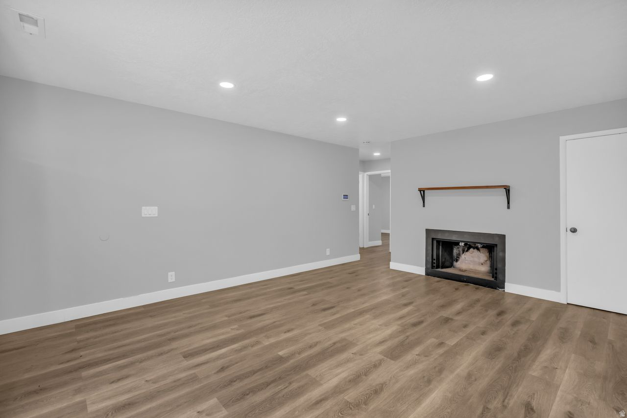 THE SULTAN - Residential