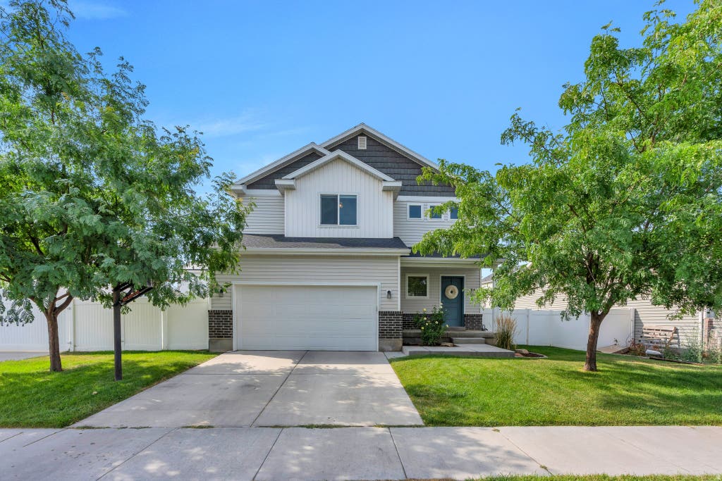 Photo of 81 W 860 N, Santaquin, UT 84655 (MLS # 2178430)