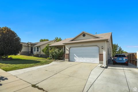 Tiny photo for 6298 W LIZA LN, West Jordan, UT 84081 (MLS # 2103623)