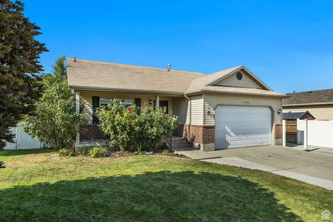Tiny photo for 6298 W LIZA LN, West Jordan, UT 84081 (MLS # 2103623)