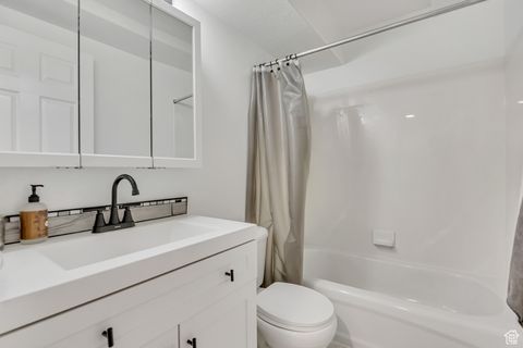 Tiny photo for 6298 W LIZA LN, West Jordan, UT 84081 (MLS # 2103623)