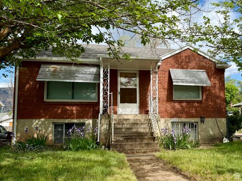 Photo of 3374 PORTER AVE, Ogden, UT 84403 (MLS # 2085903) Photo of 3374 PORTER AVE, Ogden, UT 84403 (MLS # 2085903)
