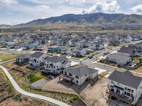 Tiny photo for 2812 S GREENHEAD DR, Saratoga Springs, UT 84045 (MLS # 2150537)