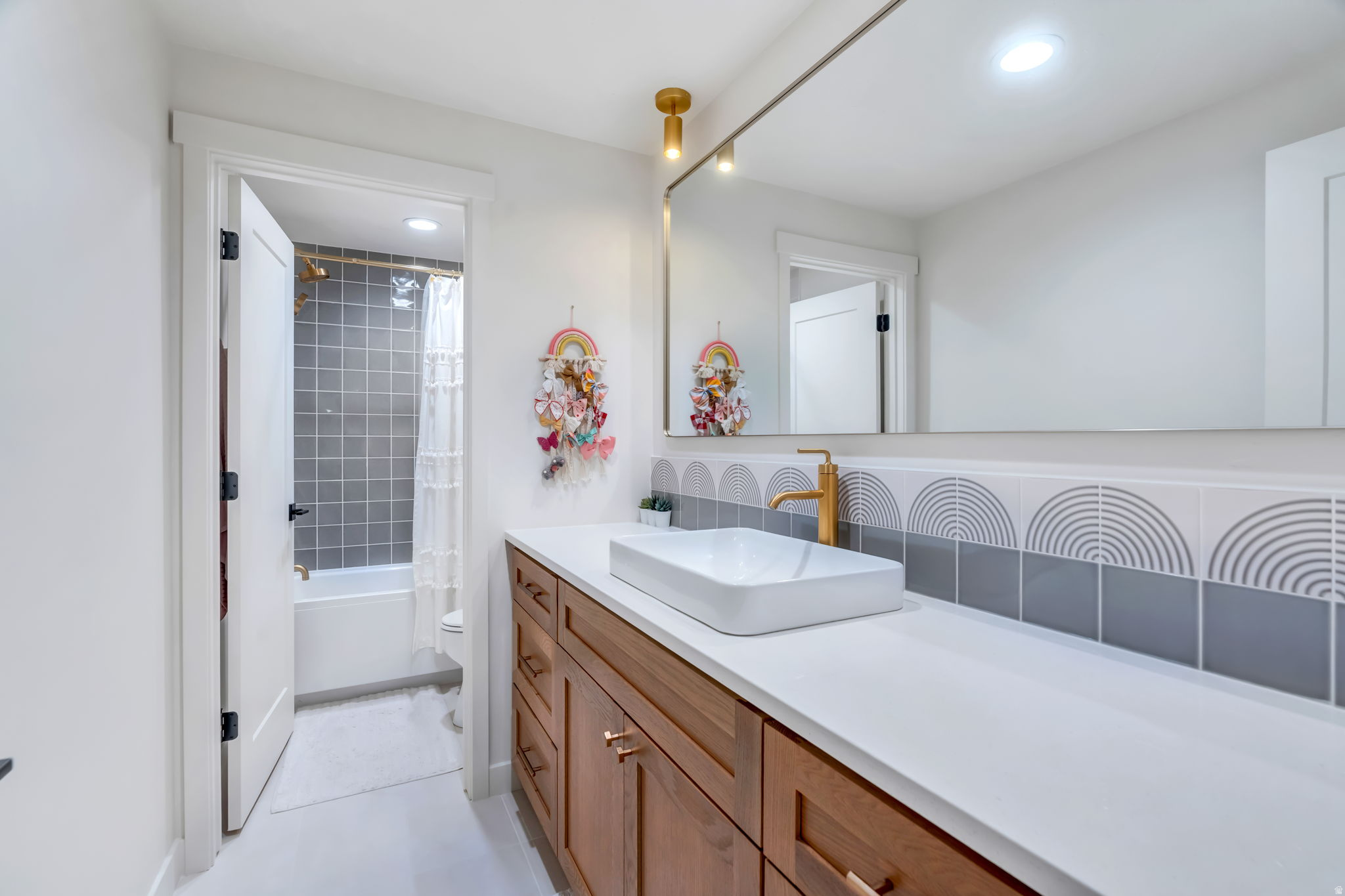 MALLARD BAY - Residential