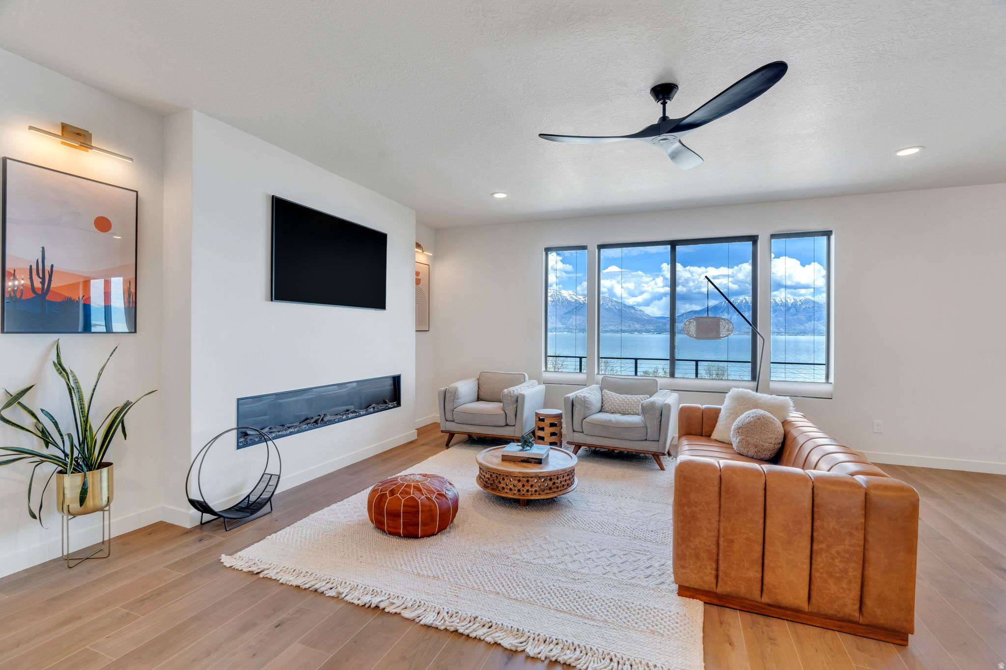 MALLARD BAY - Residential