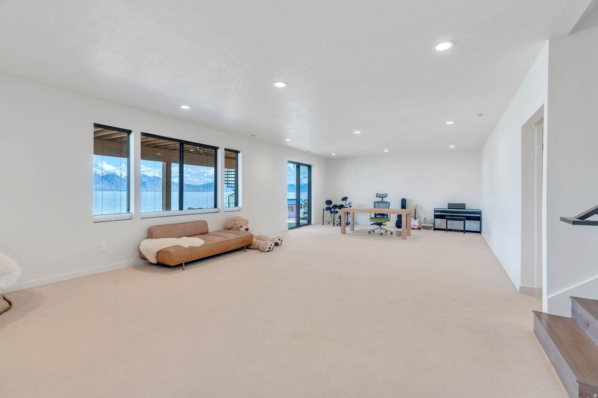 MALLARD BAY - Residential