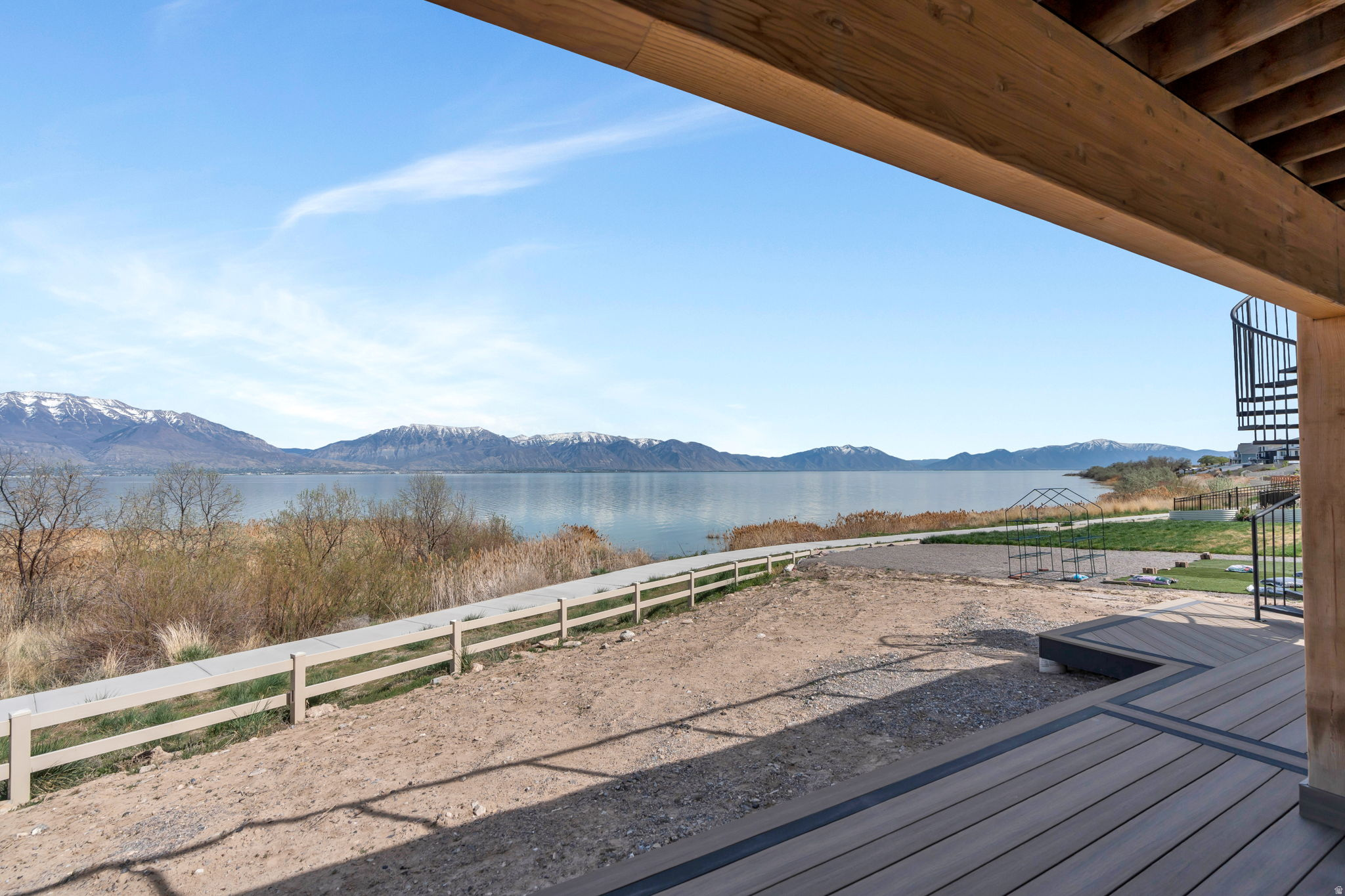 MALLARD BAY - Residential