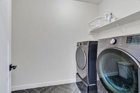 Tiny photo for 2812 S GREENHEAD DR, Saratoga Springs, UT 84045 (MLS # 2150537)