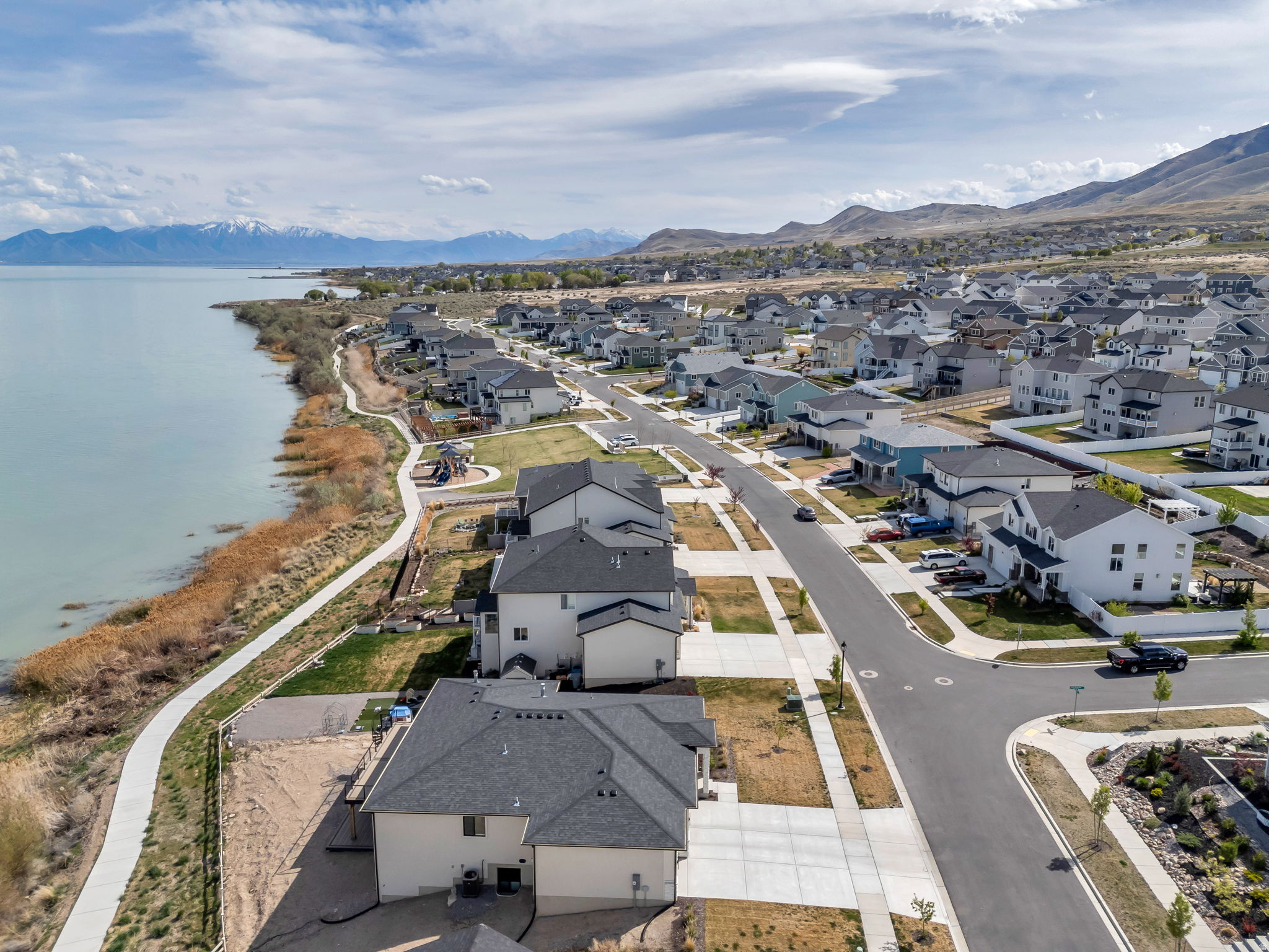 MALLARD BAY - Residential