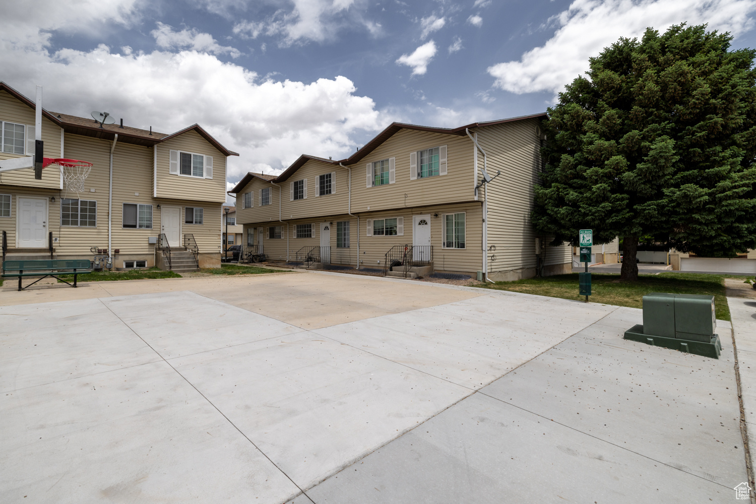 PHEASANT GLEN - Residential