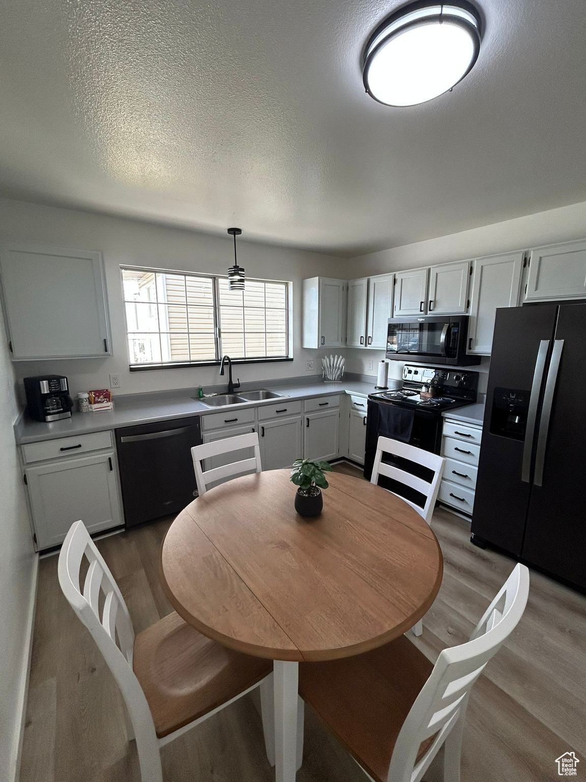 PHEASANT GLEN - Residential