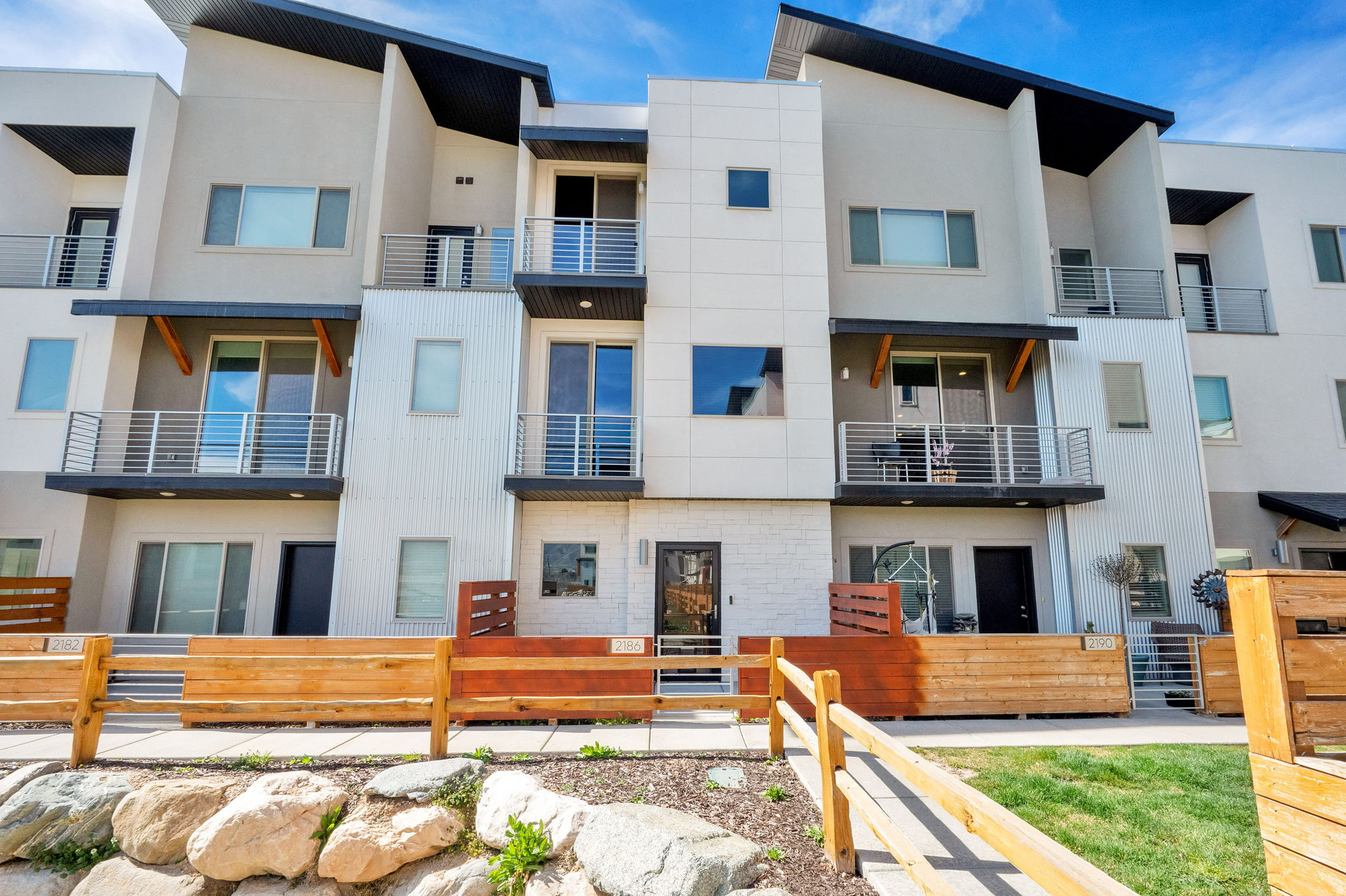 SUNRIVER TOWNHOMES - Residential