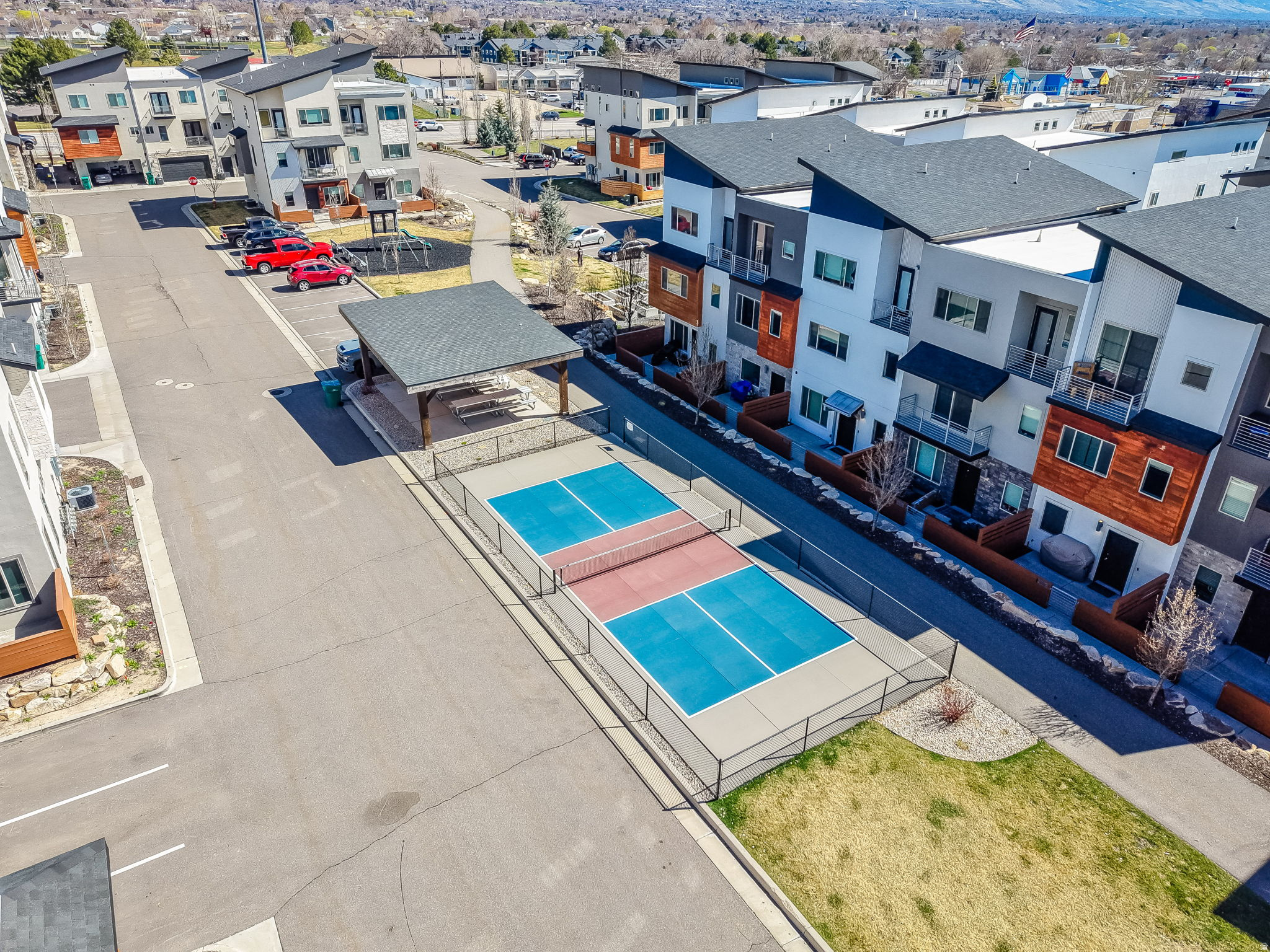 SUNRIVER TOWNHOMES - Residential