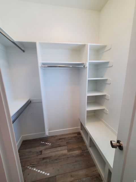 Tiny photo for 2186 N 525 W, Layton, UT 84041 (MLS # 2143540)