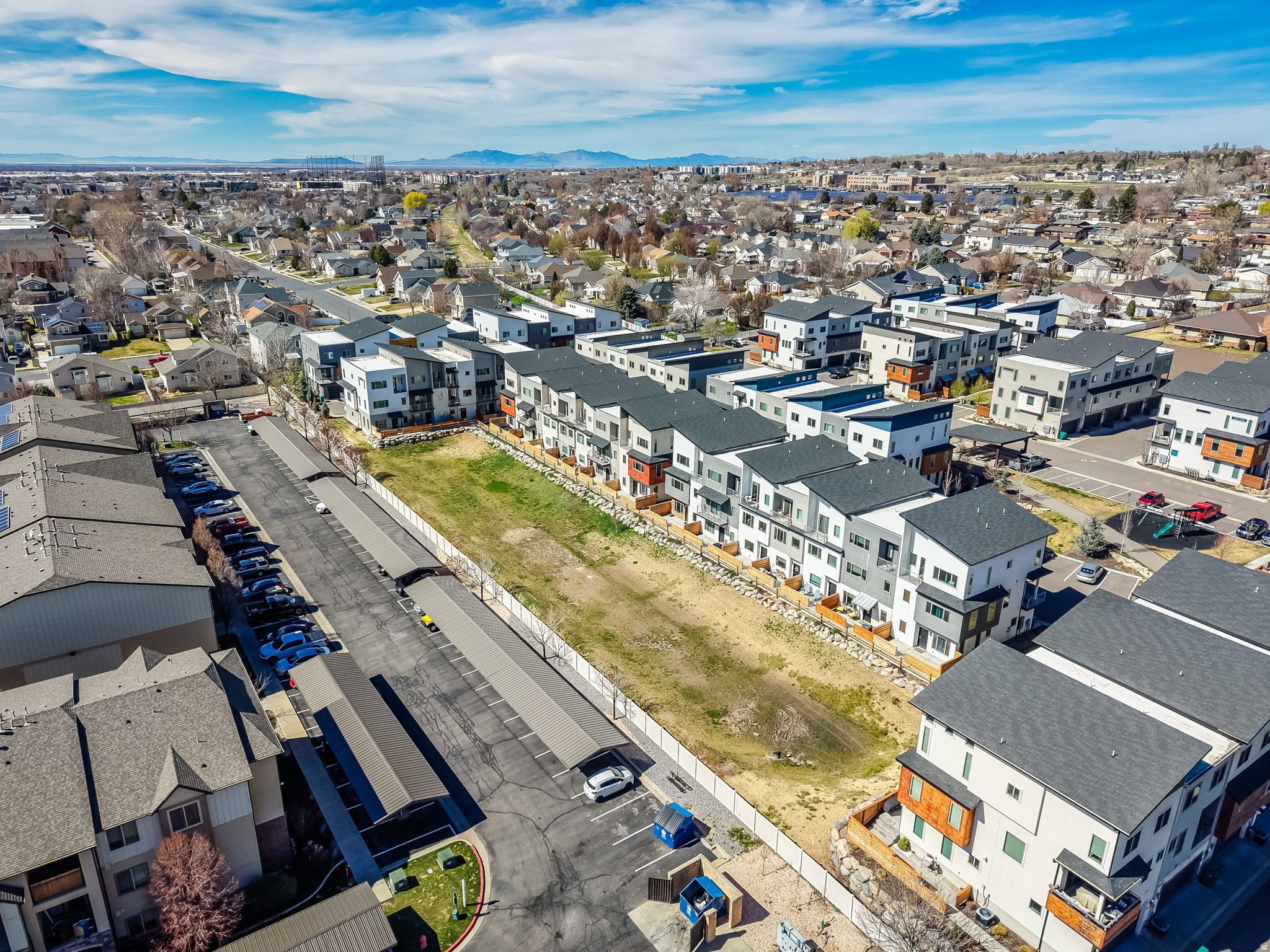 SUNRIVER TOWNHOMES - Residential