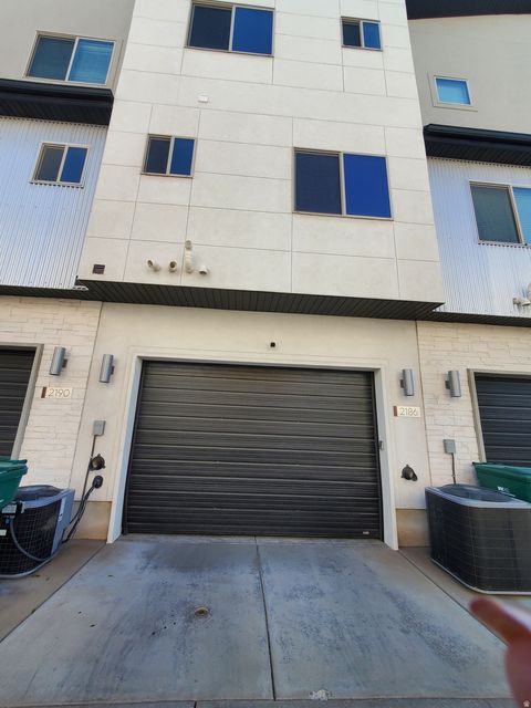 Tiny photo for 2186 N 525 W, Layton, UT 84041 (MLS # 2143540)