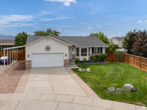 Tiny photo for 5480 W SUN RIDGE CT, Kearns, UT 84118 (MLS # 2099681)