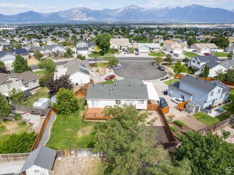 Tiny photo for 5480 W SUN RIDGE CT, Kearns, UT 84118 (MLS # 2099681)
