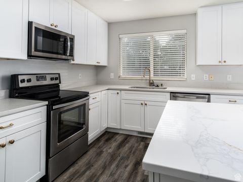Tiny photo for 5480 W SUN RIDGE CT, Kearns, UT 84118 (MLS # 2099681)