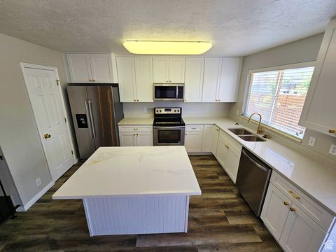 Tiny photo for 5480 W SUN RIDGE CT, Kearns, UT 84118 (MLS # 2099681)