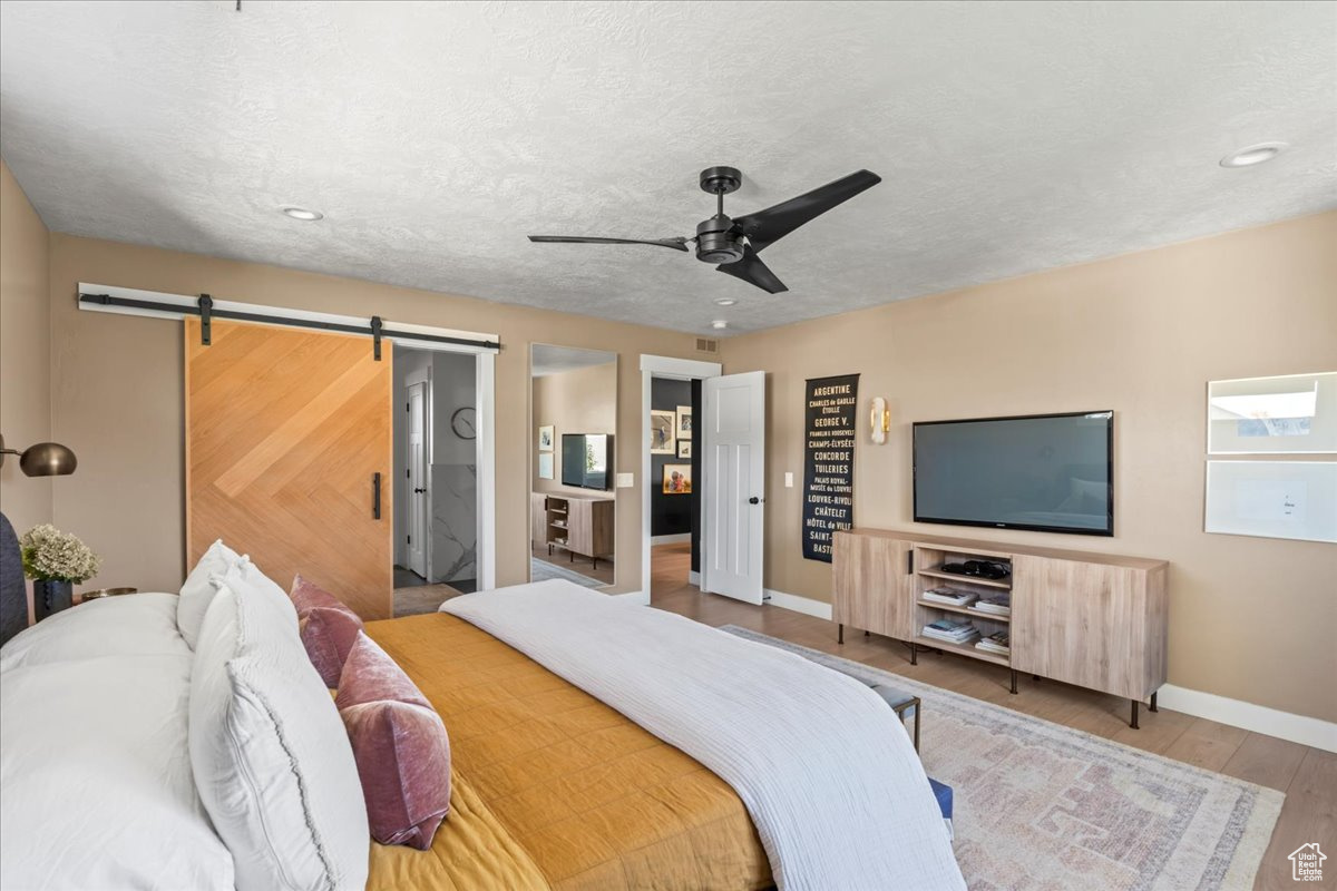 HIGH POINTE - Residential