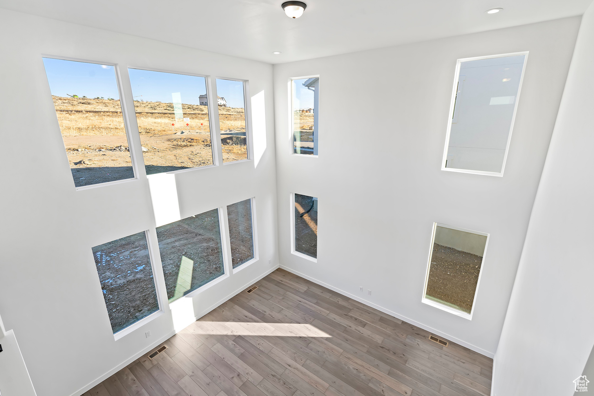 OQUIRRH WEST II - Residential