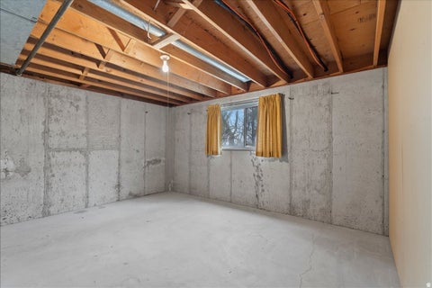 Tiny photo for 717 WOODRIDGE DR, Layton, UT 84040 (MLS # 2174213)