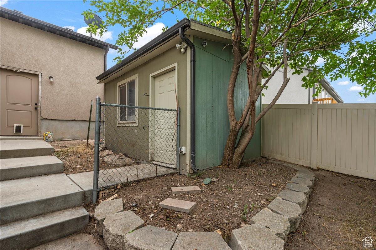 WESTRIDGE - Residential
