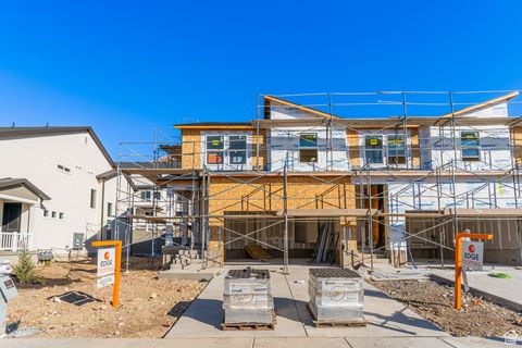 Photo of 4709 S OLIVE AVE #401, Mapleton, UT 84664 (MLS # 2109010) Photo of 4709 S OLIVE AVE #401, Mapleton, UT 84664 (MLS # 2109010)