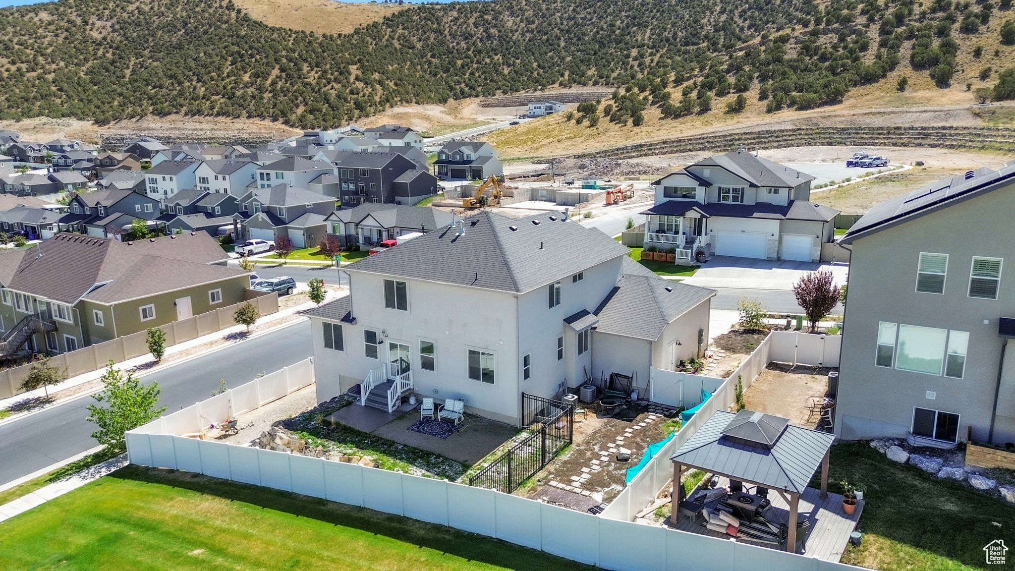 SKYLINE RIDGE - Residential