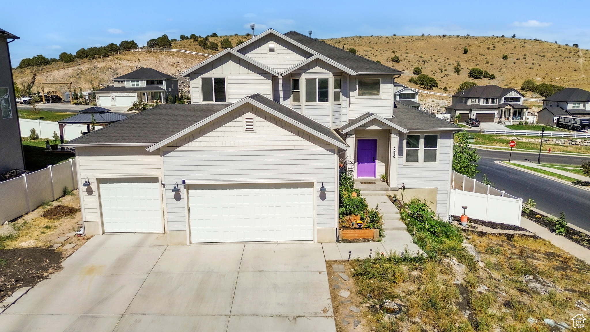 SKYLINE RIDGE - Residential