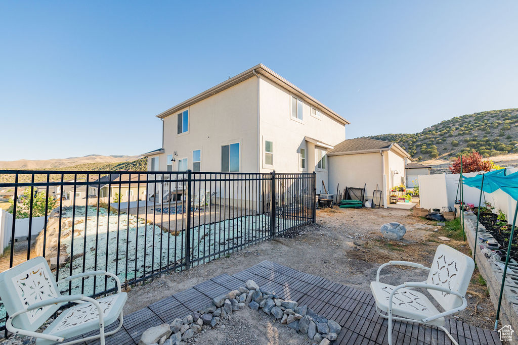 SKYLINE RIDGE - Residential