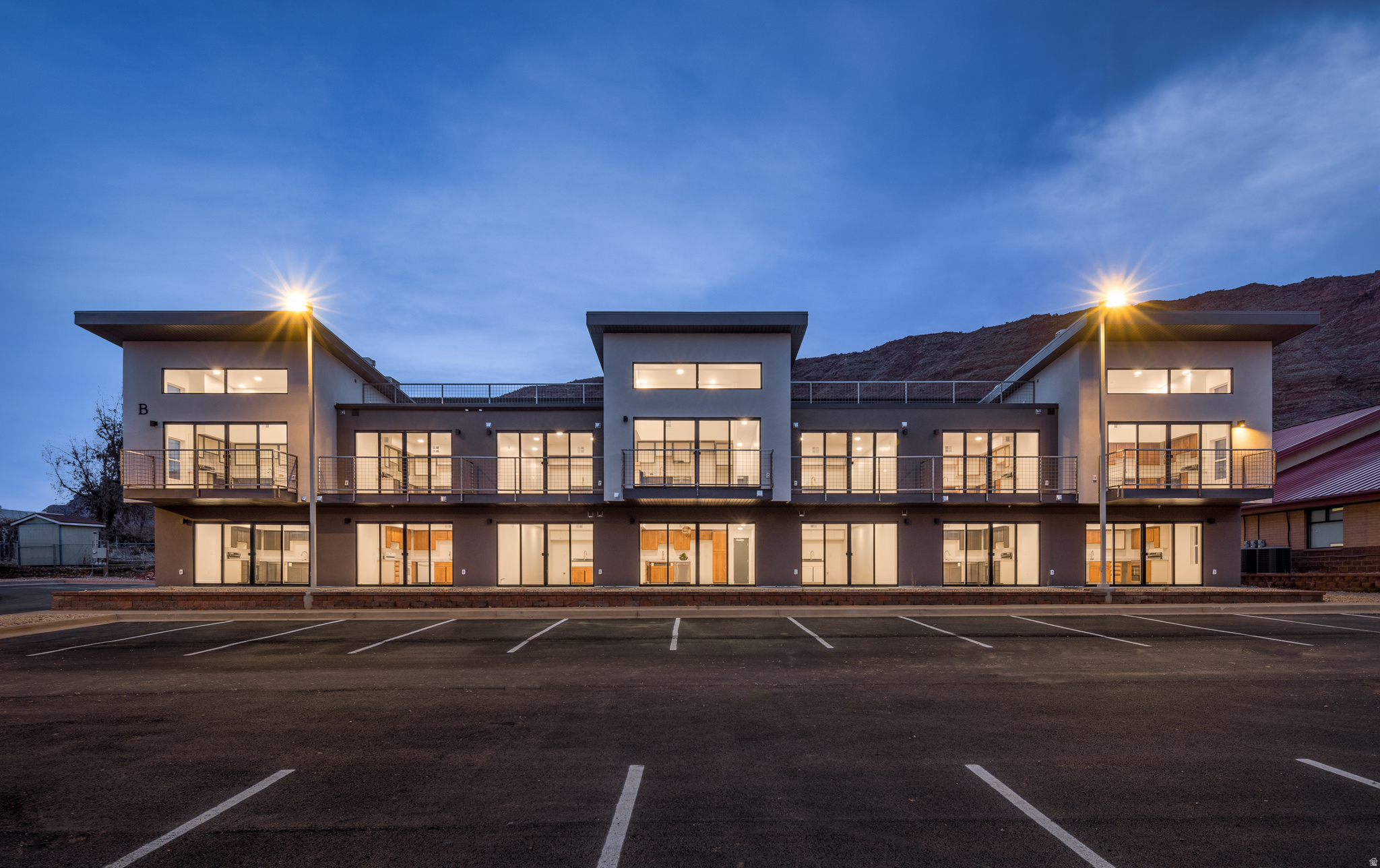 KANE CREEK CONDOS - Residential