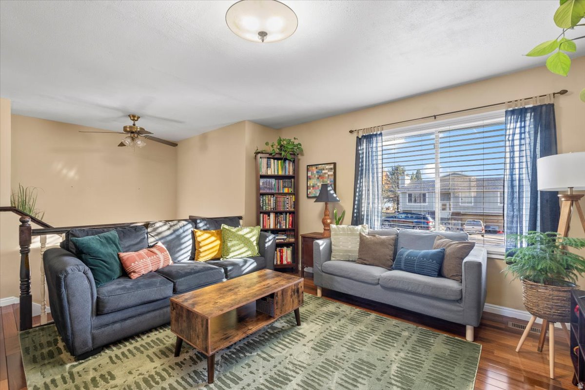 HAVEN WEST - Residential