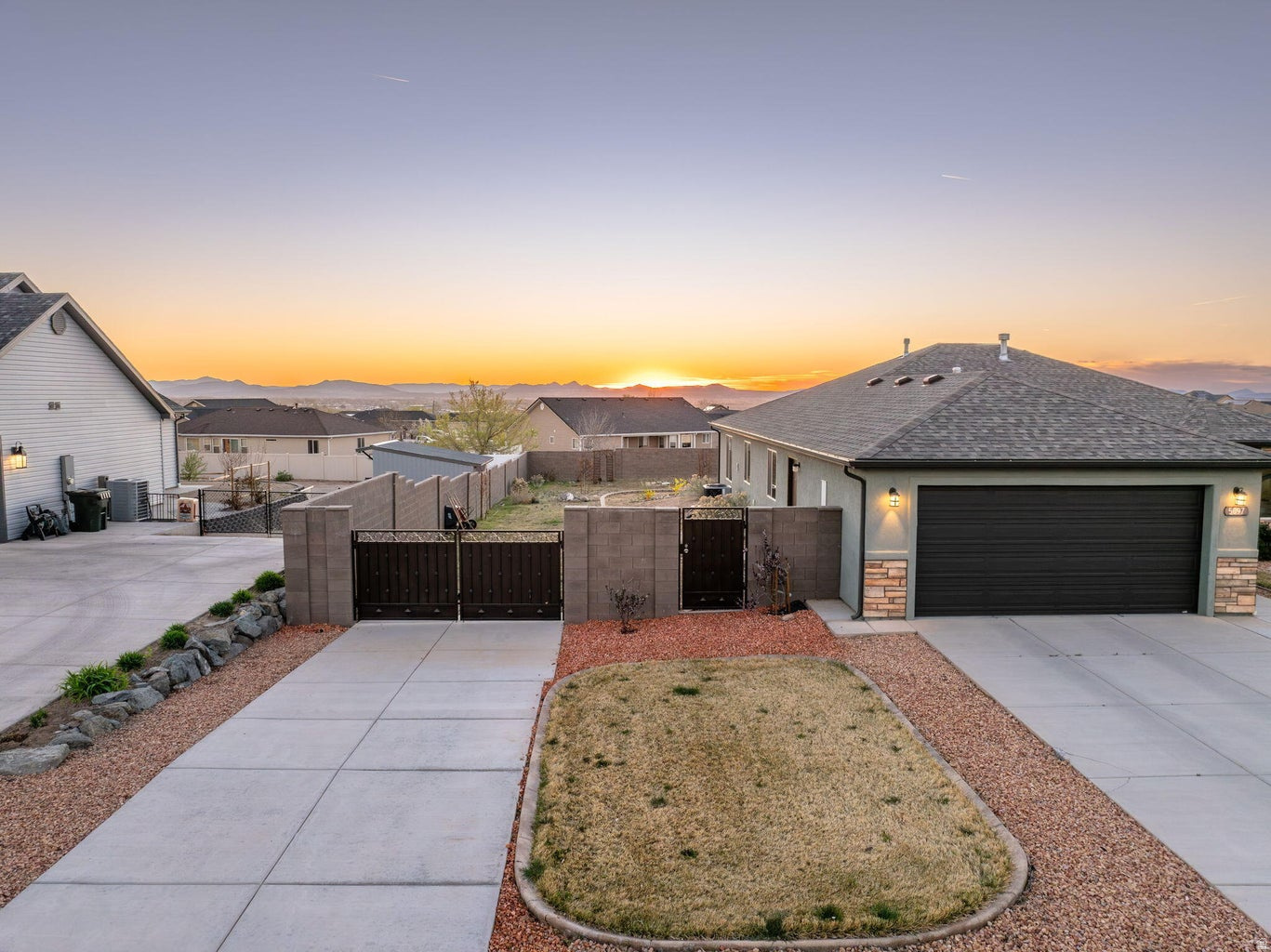 THE RIDGE SUBDIVISION - Residential