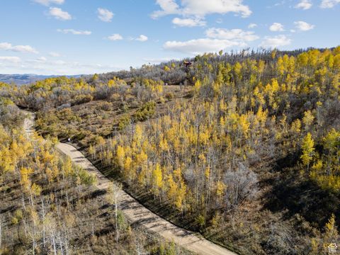 Tiny photo for 276 W BEAR TOOTH RDG #25, Coalville, UT 84017 (MLS # 2116822)